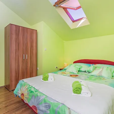 Cosmopolitan House Guest house