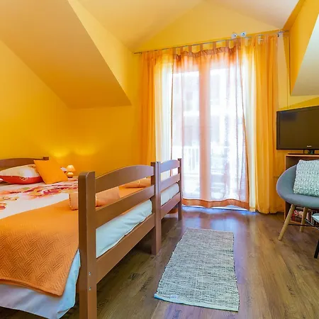Cosmopolitan House Konukevi Dubrovnik